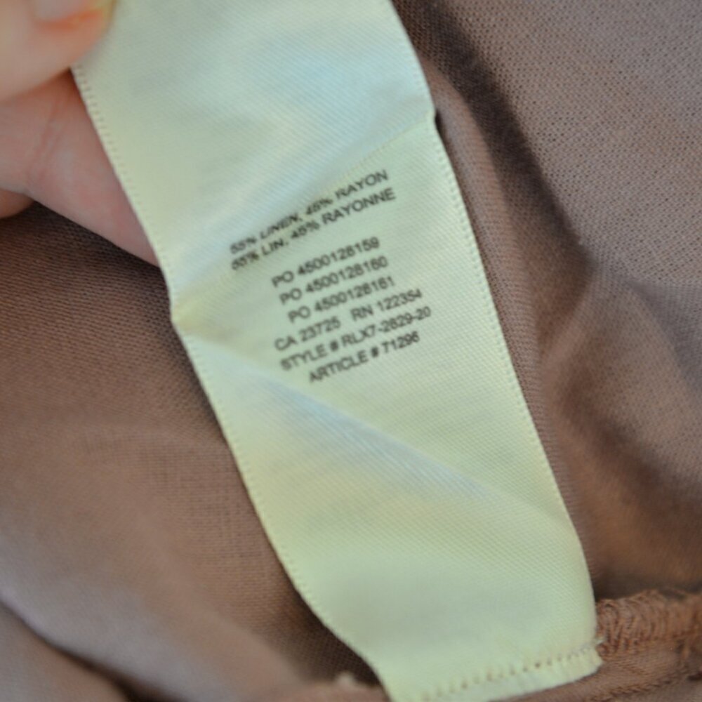 Aritzia Wilfred Free Boyfriend Button-Up Linen Shirt in Nomad Taupe Sz S - Picture 9 of 9